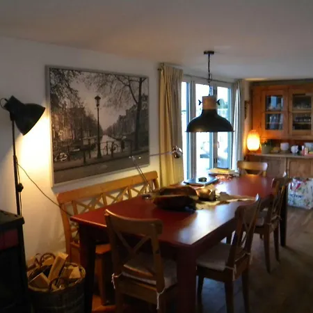 Vakantiehuis Houseboat At Greater Amsterdam